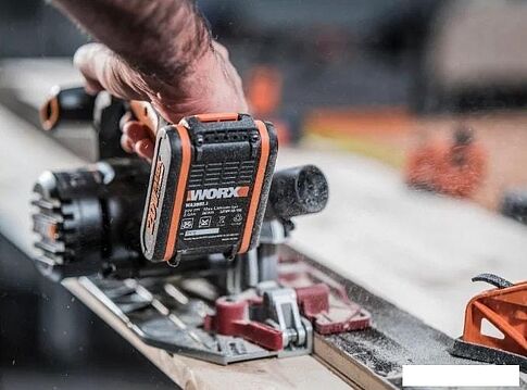 Дисковая (циркулярная) пила Worx WX530.9 (без АКБ)