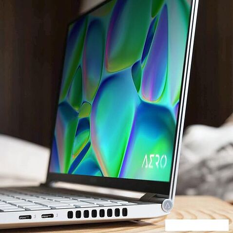 Игровой ноутбук Gigabyte Aero 14 OLED BMF-72KZBB4SD