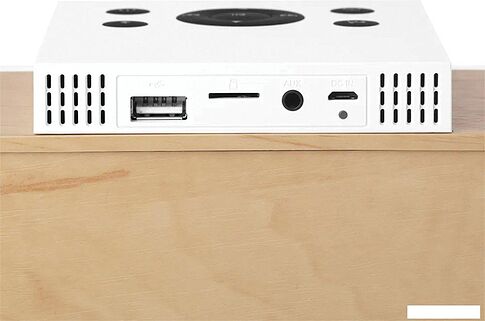 Беспроводная колонка Edifier MP260 (белый/бежевый)