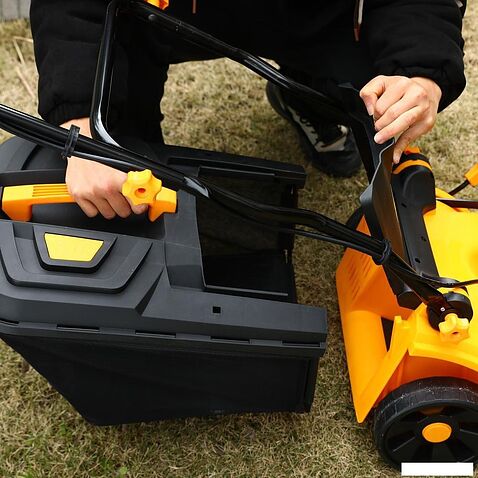 Deko DKLM40V + DKCW25 085-2025 (газонокосилка, мойка высокого давления, 2 АКБ)