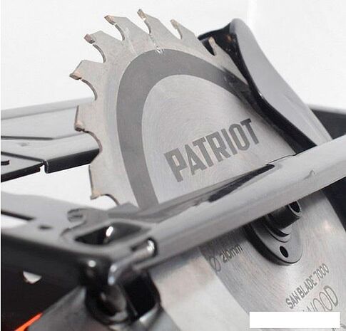 Дисковая пила Patriot CS 210 (190301610)