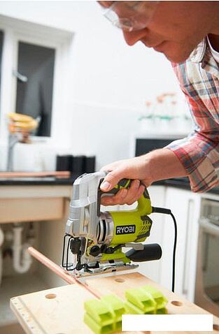 Электролобзик Ryobi RJS1050-K