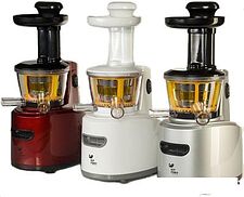 Соковыжималка Kitfort KT-1101-3 Соковыжималка Kitfort KT-1101-3