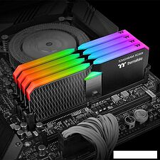 Оперативная память Thermaltake ToughRam XG RGB 2x8ГБ DDR4 4400 МГц R016D408GX2-4400C19A Оперативная память Thermaltake ToughRam XG RGB 2x8ГБ DDR4 4400 МГц R016D408GX2-4400C19A