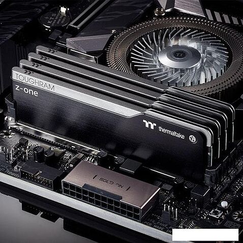 Оперативная память Thermaltake Toughram Z-One 2x8GB DDR4 PC4-28800 R010D408GX2-3600C18A