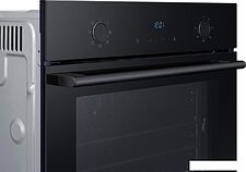 Электрический духовой шкаф Samsung NV68A1145CK