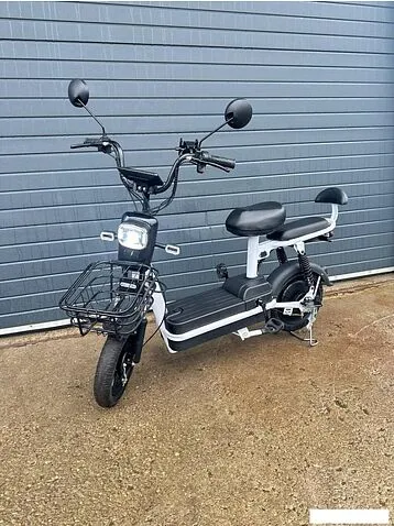 Электроскутер VOLT City JY4 (белый)