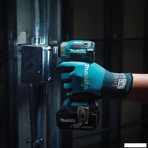 Винтоверт Makita DTD173Z (без АКБ)