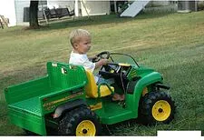 Электромобиль Peg Perego JD Gator HPX [IGOD0060]