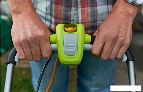 Колёсная газонокосилка Ryobi RLM13E33S