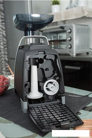 Мясорубка Аксион М 61.04 (черный/серебристый)