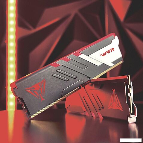 Оперативная память Patriot Viper Venom RGB 2x24ГБ DDR5 6000 МГц PVVR548G600C30K