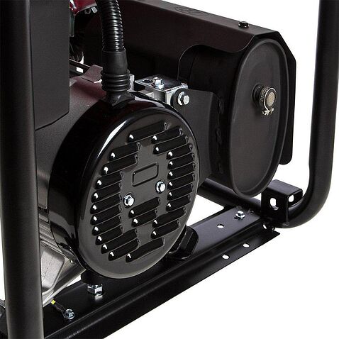 Бензиновый генератор DDE G550P