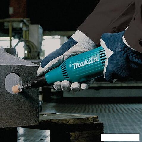 Прямошлифовальная машина Makita GD0603