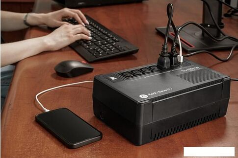 Источник бесперебойного питания Systeme Electric BVSE600I