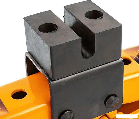 Ромбовый домкрат Forstime FT-10152D (59979)