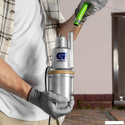 Колодезный насос СибрТех СВН300-15