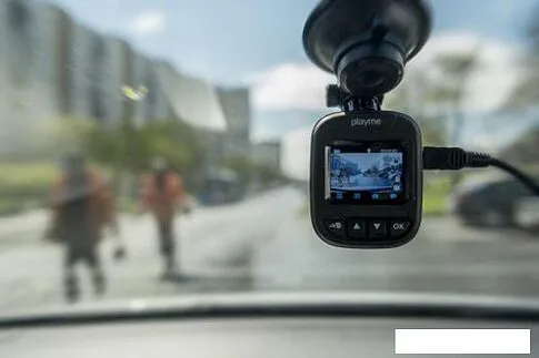 Автомобильный видеорегистратор Playme Mini