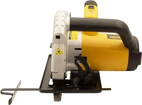 Дисковая (циркулярная) пила Denzel CS-210 27305