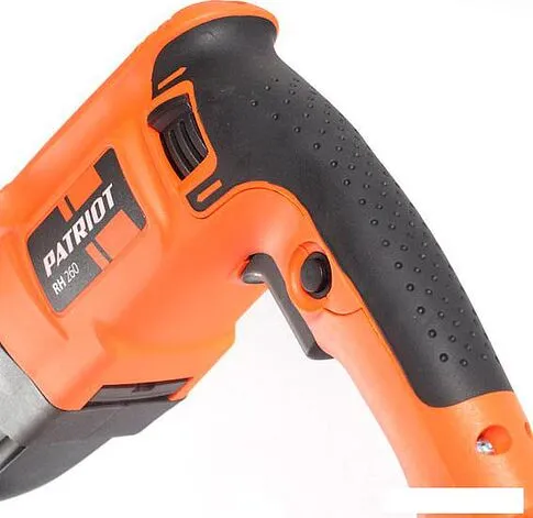 Перфоратор Patriot RH 260 (140301322)