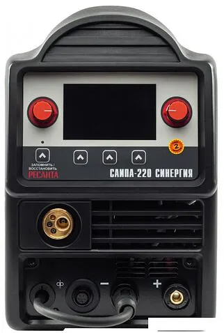 Сварочный инвертор Ресанта Саипа-220 Синергия