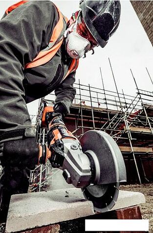 Угловая шлифмашина AEG BEWS18-230BL-0 (без АКБ)