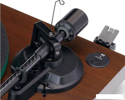 Виниловый проигрыватель Lenco LBT-225