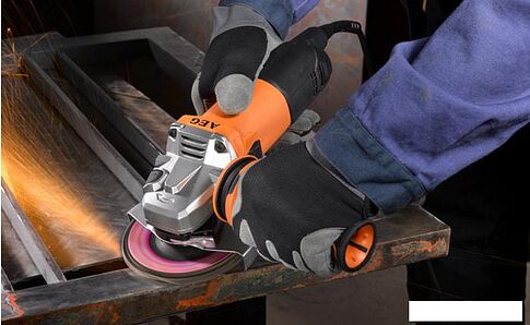 Угловая шлифмашина AEG Powertools WS12-125 S