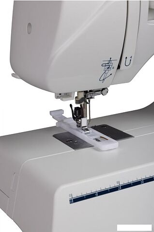 Электромеханическая швейная машина Jaguar FS 6200