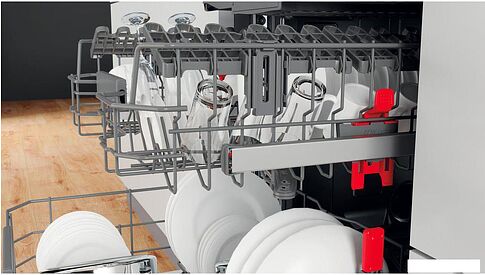 Встраиваемая посудомоечная машина Whirlpool WIS 7020 PEF