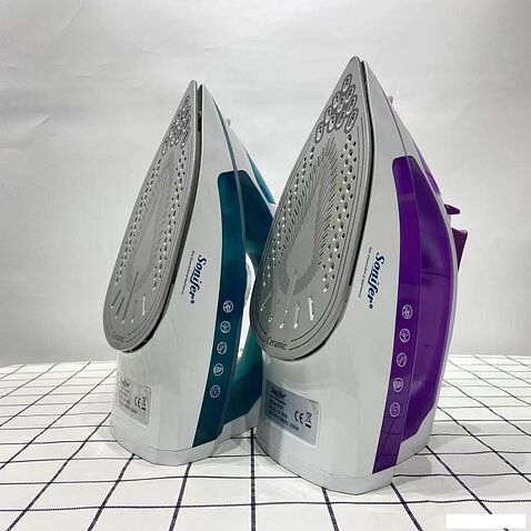 Утюг Sonifer SF-9026 (белый/фиолетовый)