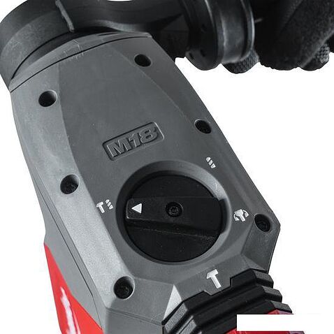 Перфоратор Milwaukee M18 ONE FHPX-0X Fuel 4933478495 (без АКБ, кейс)