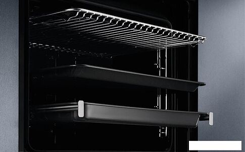 Электрический духовой шкаф Electrolux OEM3H40TX