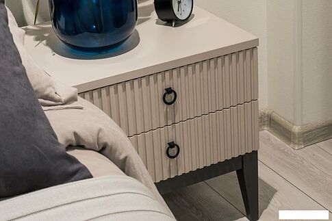 Тумба Ангстрем Хилтон спальня ХТ-302.03 (Д) исп.3 (Д2, кашемир серый)