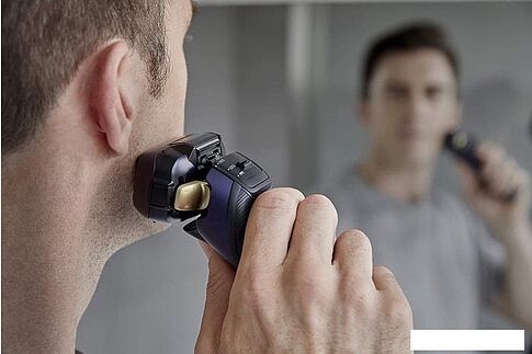 Электробритва Panasonic ES-LV67