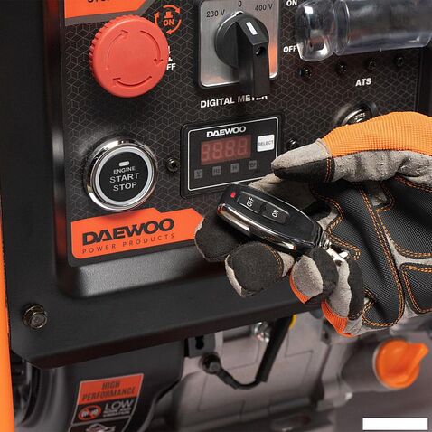 Бензиновый генератор Daewoo Power GDA 10500DPLi-3