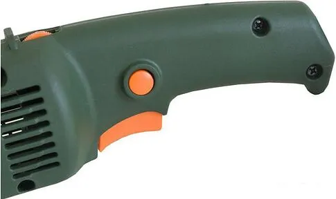 Угловая шлифмашина Калибр МШУ 150Е