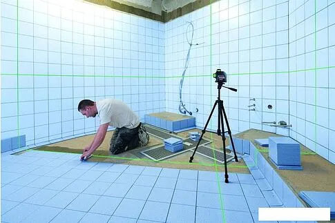 Лазерный нивелир Bosch GLL 3-80 G Professional 0601063Y00 (кейс, лазерная мишень)