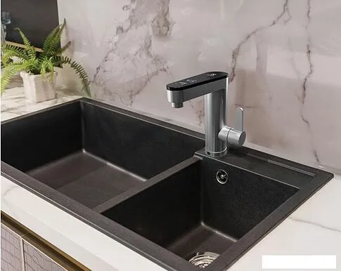 Водонагреватель Electrolux Taptronic Prime