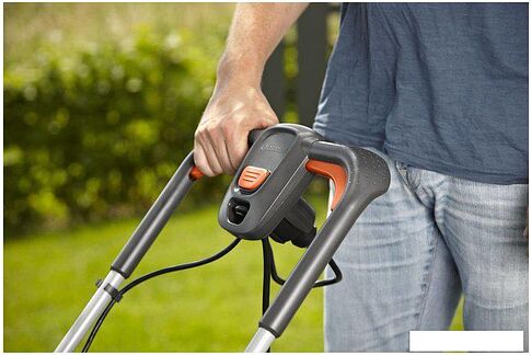 Газонокосилка Gardena PowerMax 1200/32