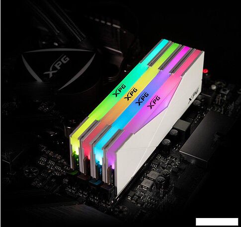 Оперативная память ADATA XPG Spectrix D50 RGB 2x16ГБ DDR4 3600 МГц AX4U360016G18I-DW50