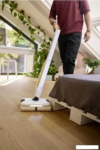 Электрошвабра Karcher FC 8 Smart Signature Line 1.055-711.0