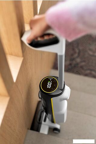 Вертикальный моющий пылесос Karcher FCV 4 Extra+ 1.056-134.0
