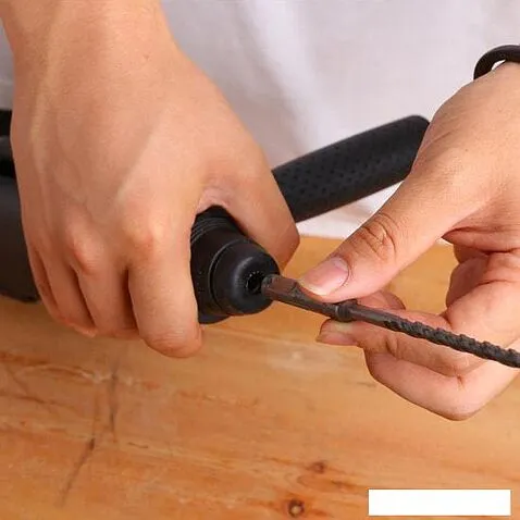 Перфоратор Deko DKH1100W