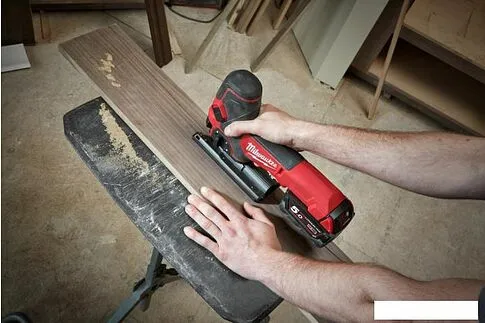 Электролобзик Milwaukee Fuel M18 M18FBJS-0 4933498066 (без АКБ)