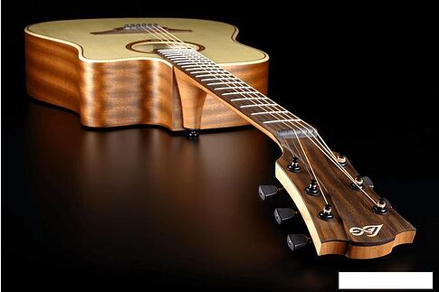 Электроакустическая гитара LAG T70DCE