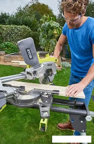 Торцовочная пила Ryobi R18MS216-0 (без АКБ)