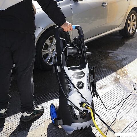 Мойка высокого давления Deko DKCW235 083-2029