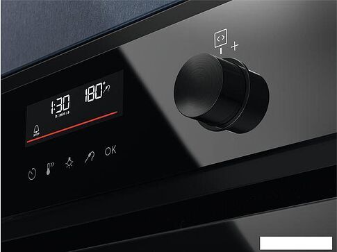 Электрический духовой шкаф Electrolux EOC6P77H