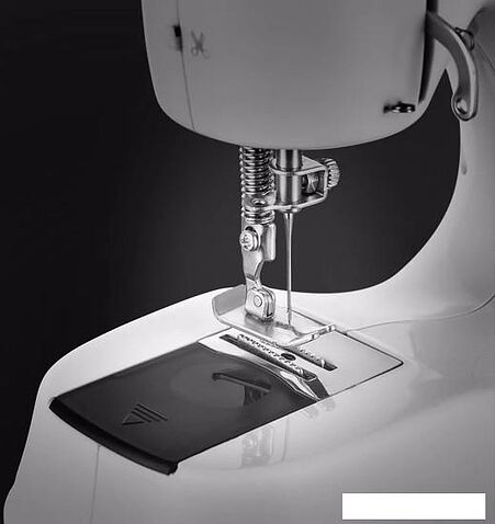 Электромеханическая швейная машина Kitfort KT-6048